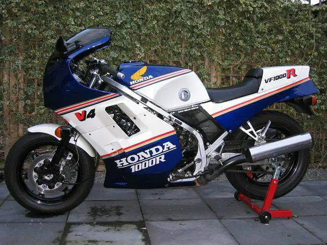 , 1986 Réplica Honda VF 1000R Rothmans