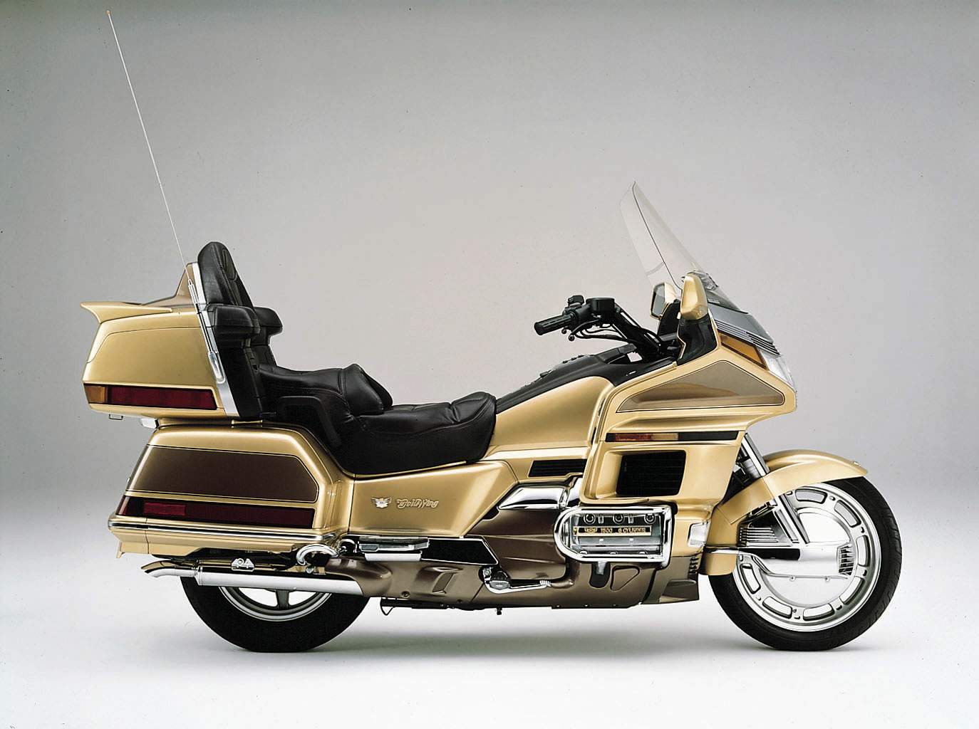 , 1988 Honda GLX 1500 ala de oro