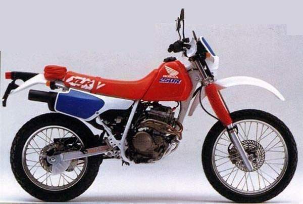 , 1989 &#8211; 1990 Honda XLR 250R