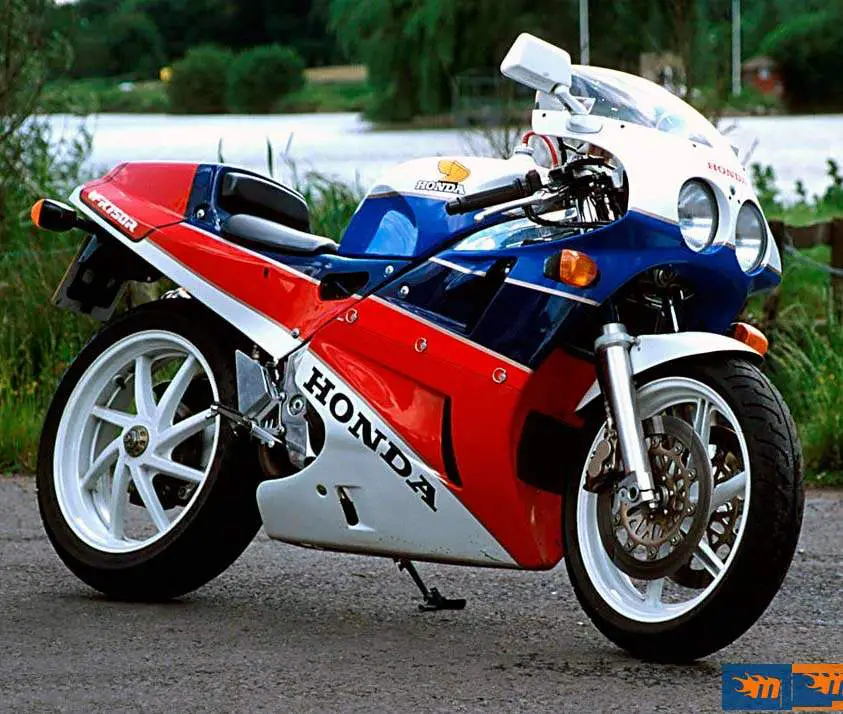 , 1990 Honda VFR 750R RC30
