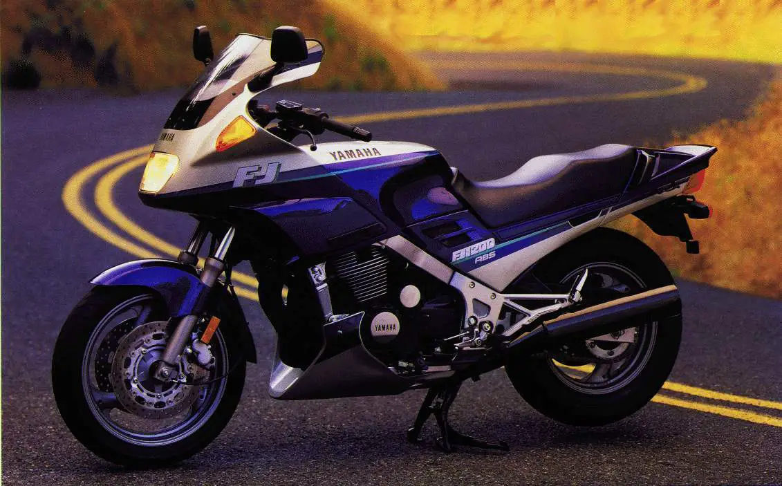 , 1993 &#8211; 1994 Yamaha FJ1200