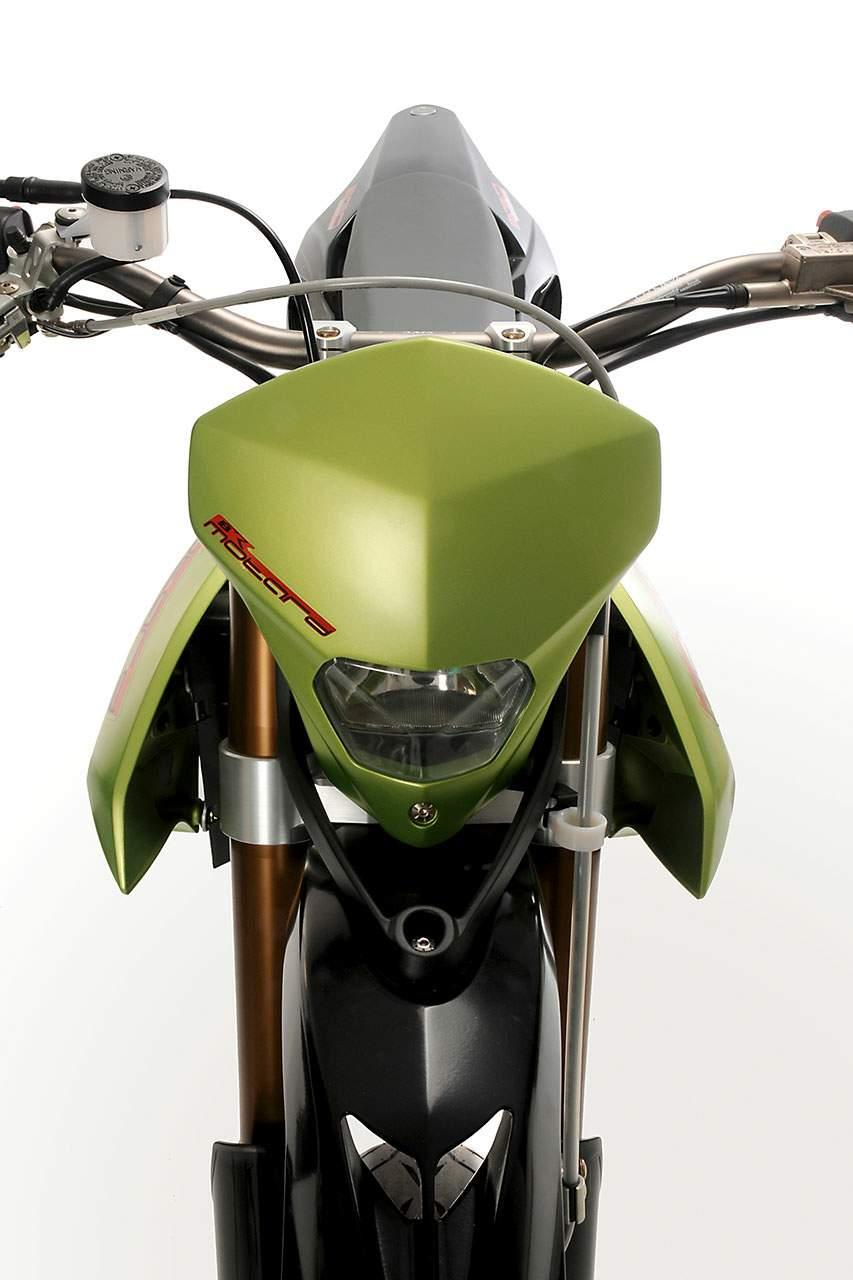 , Moto Benelli BX 570