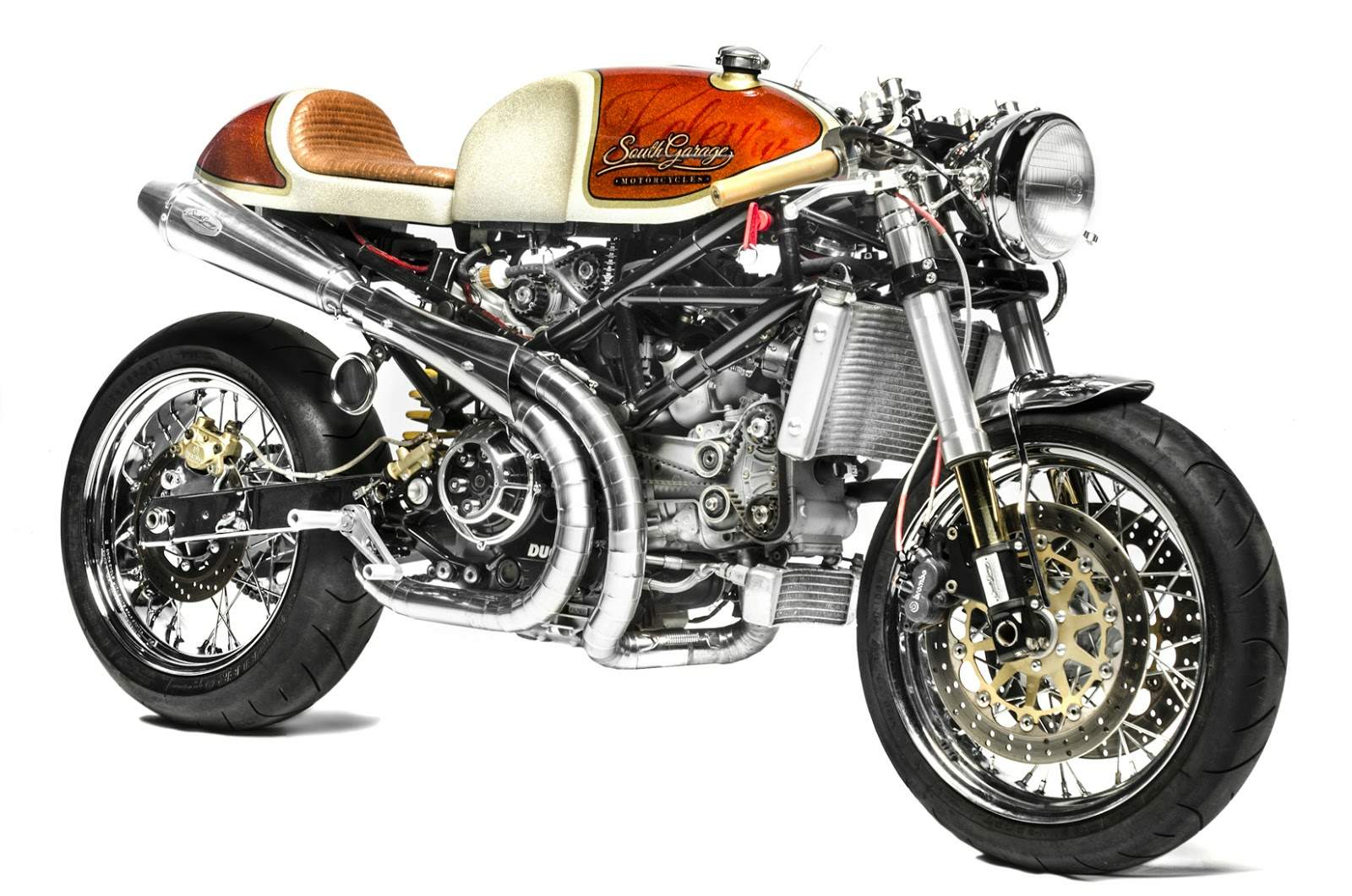 , Carreras de café Kelevra Ducati S4R