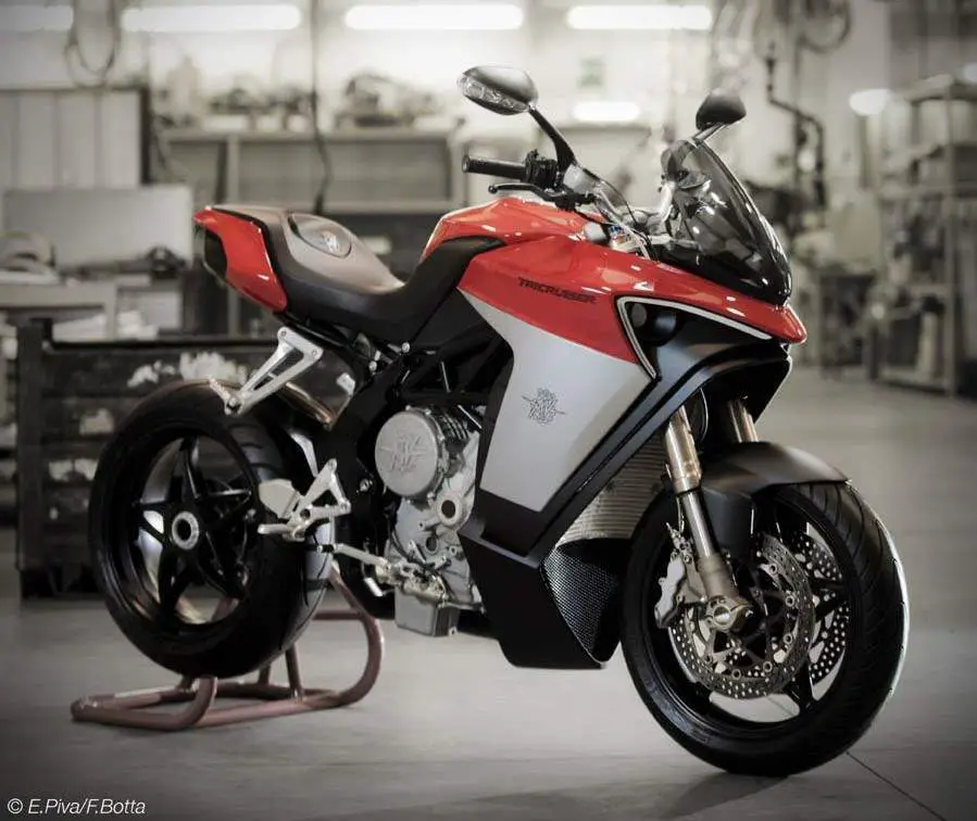 , Concepto MV Agusta Tricruiser