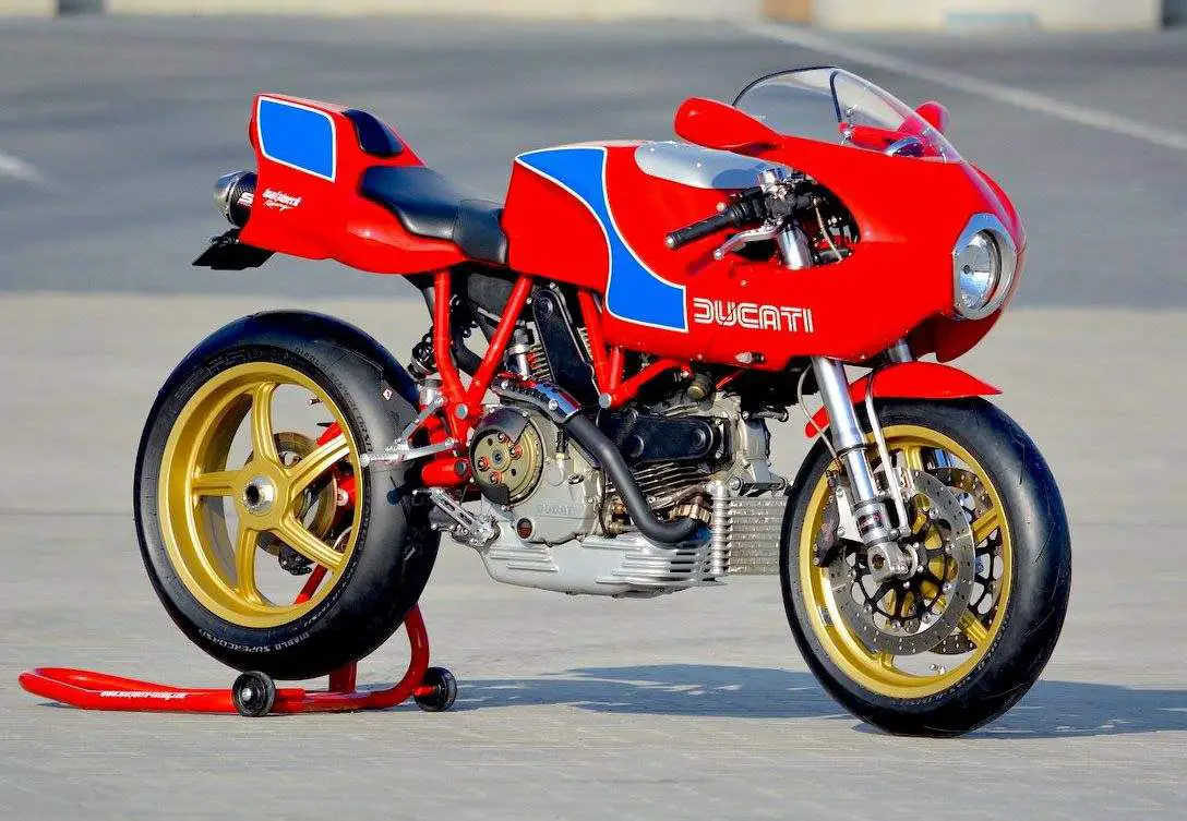 , Ducati MH 900E y WalzWerk-Racing