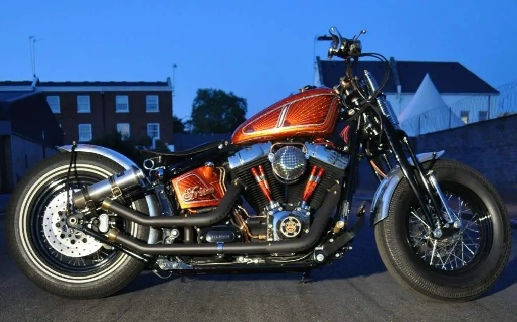 , Harley Davidson Frisco Bobber de Warr