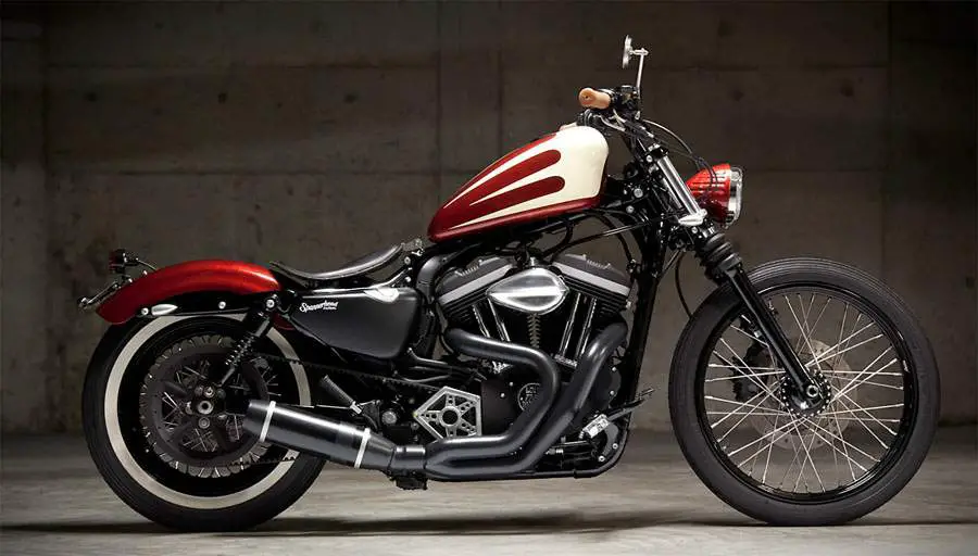 , Harley Iron 883 Custom Sportster
