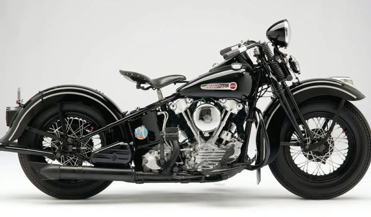 , Modelo Harley Davidson EL