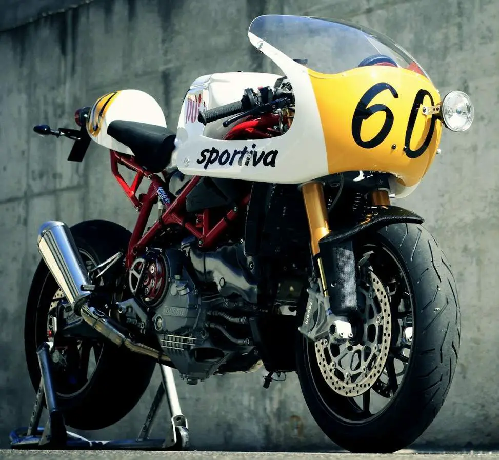 , Radical Ducati 9½