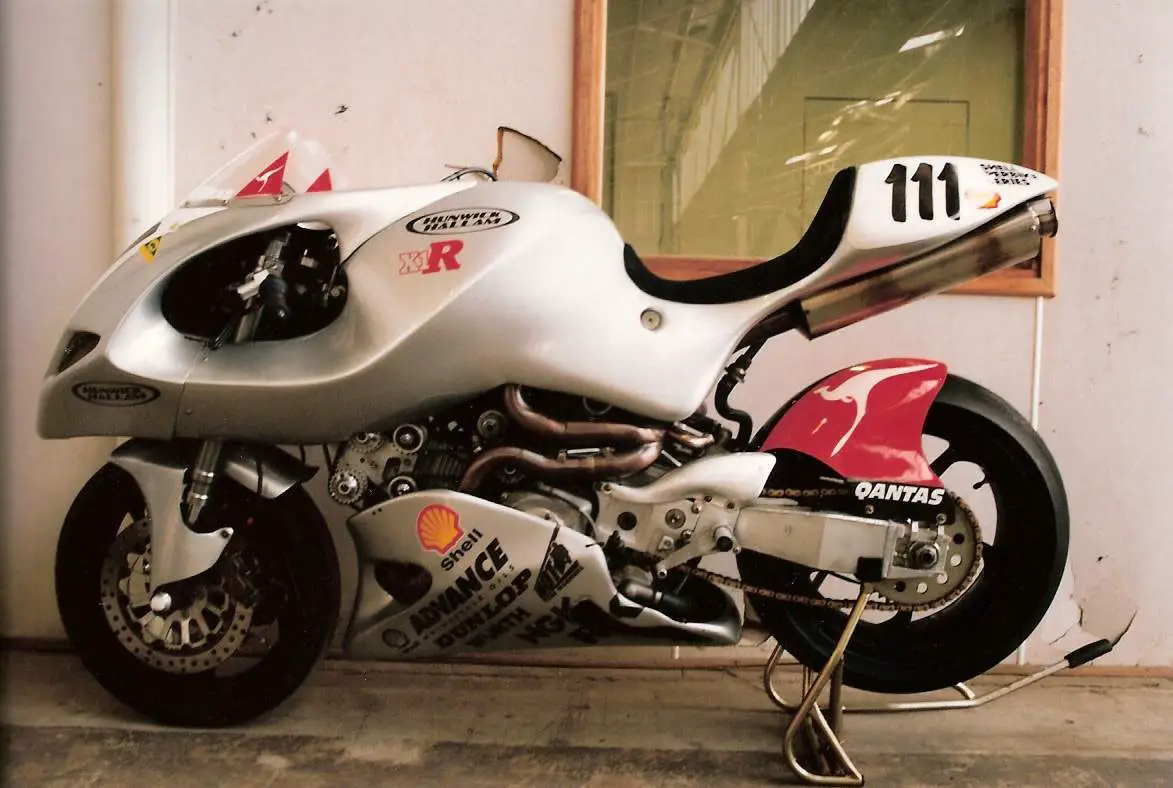 , Superbike Hunwick Hallam X1R