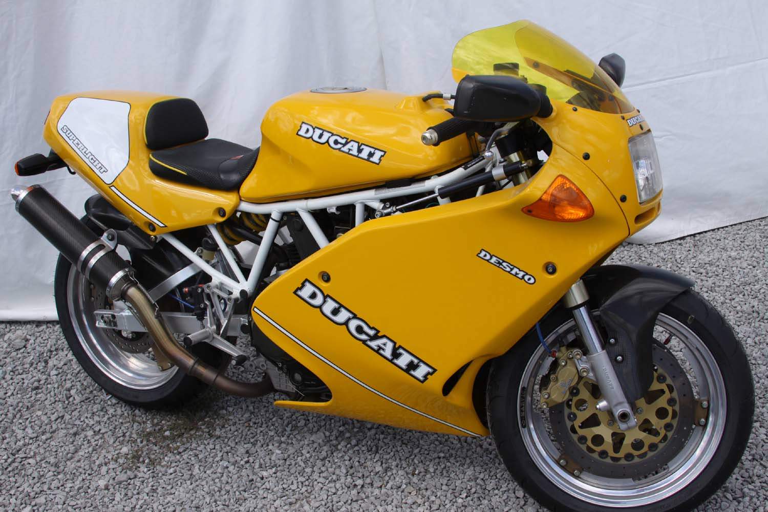 , Superligero Ducati 900 SL