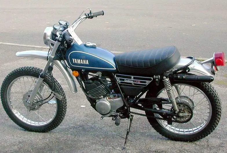 , 1974 &#8211; 1975 Yamaha DT 175