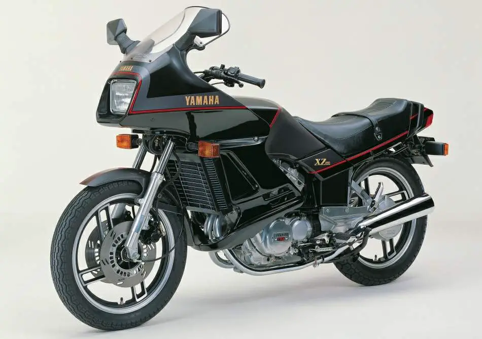 , Yamaha XZ550D