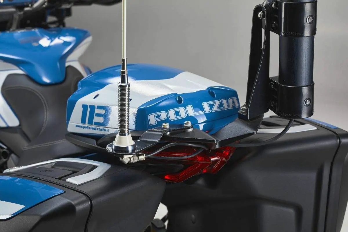 , 2021 MV Agusta Turismo Veloce 800 Polizia