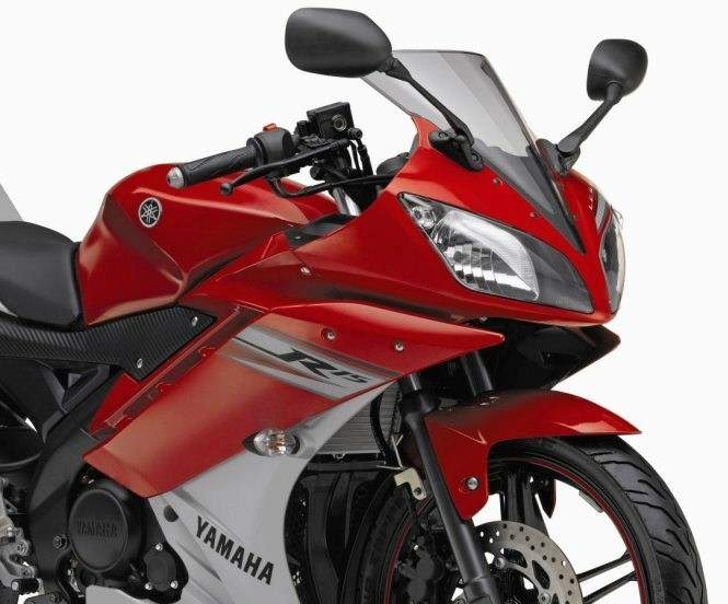 , 2011 &#8211; 2012 Yamaha YZF-R 15 V2.0